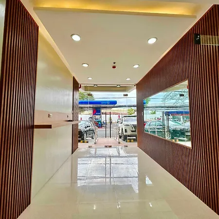 Oyo 1045 Rayjan Apartelle