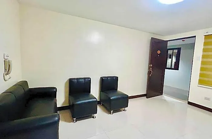 Oyo 1045 Rayjan Apartelle 2* Manille